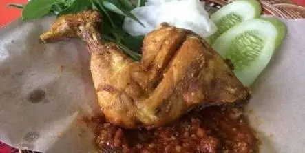 AYAM GORENG BERKAH